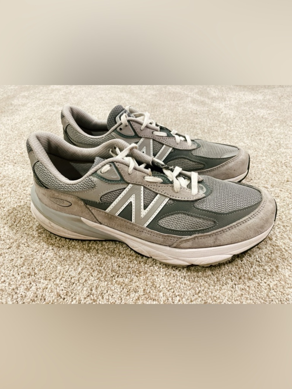 New Balance Made in USA 990v6 Running Shoes Men’s 10.5 - Grey / White W990GL6
